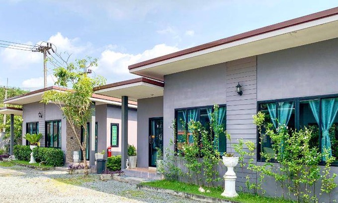 Chanthaburi Resort | 42 m² Resort ∙ 127 guests