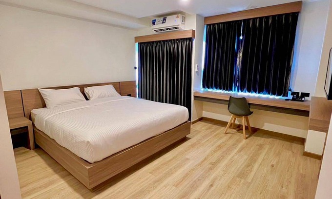 Bang Pakong Hotel | 47 m² Hotel ∙ 5 guests