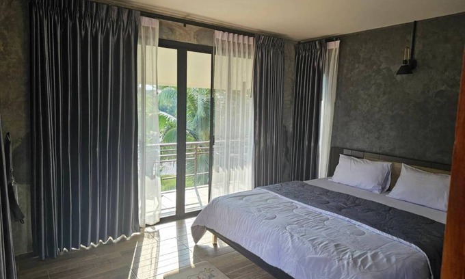 Ranong House | 52 m² House ∙ 1 bedroom ∙ 2 guests