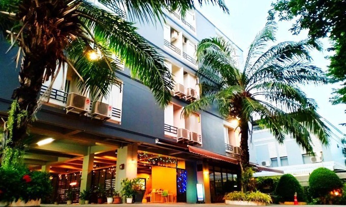 Talat Phlu Hostel | 55 m² Hostel ∙ 127 guests