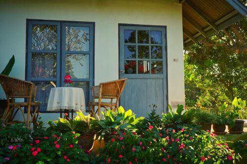 Mae Chan House | 60 m² Farmhouse ∙ 5 bedrooms ∙ 4 guests