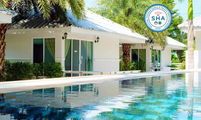 Laem Sing Resort | 66 m² Resort ∙ 6 guests