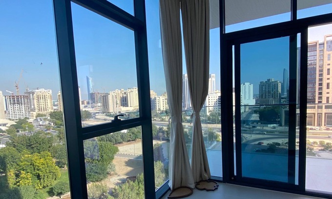 Trade Centre 1 Apartment | Amazing View | 5 Minute From BURJ KHALIFA