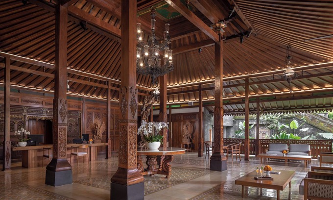 Sayan Hotel | ANUMANA DE SUITE