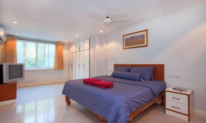 Pratumnak Hill Apartment | Argyle 1 Bed (15) 80 m2 Phratamnak