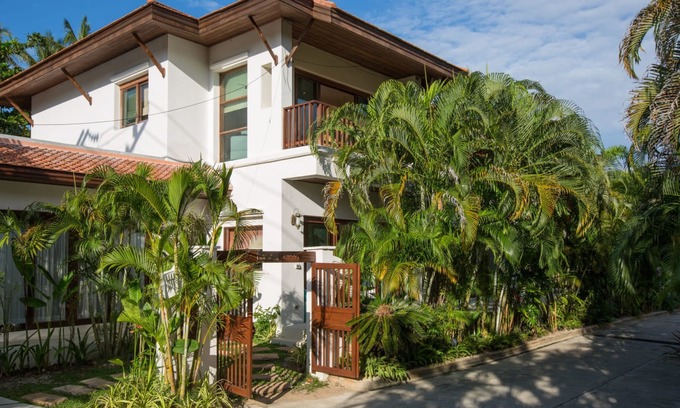 Hua Thanon Hotel | Baan Fah Sai