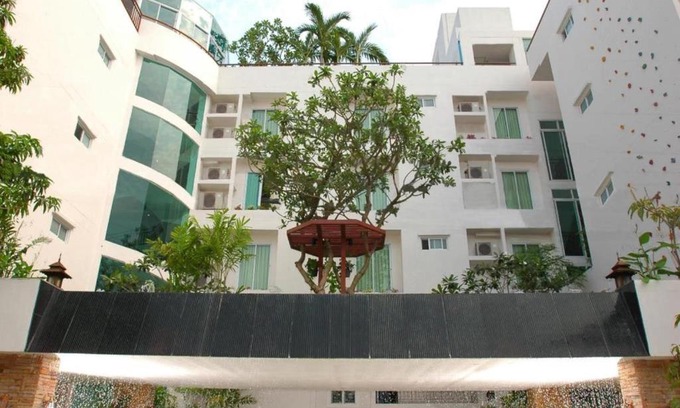 Ladprao Hotel | Bansabai Hostelling International