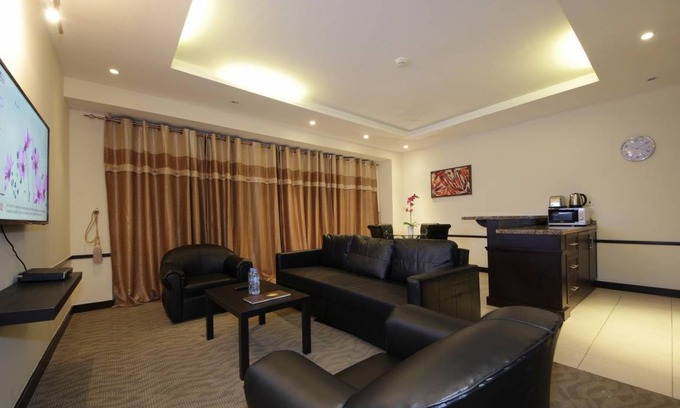 Downtown Dubai Apartment | Beautiful 1BHK in BURJ Residence 4 - 205