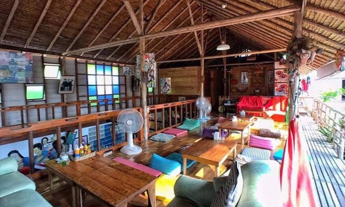 Bai Lan Hostel | Cafe Del Sunshine
