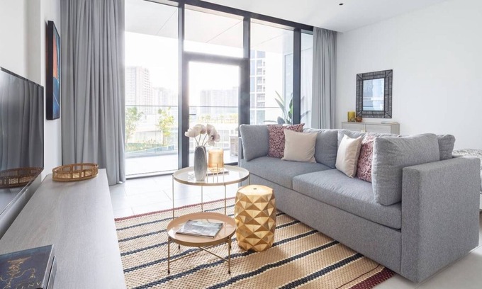 Downtown Dubai Apartment | Cozy & Spacious Studio in Burj Khalifa District