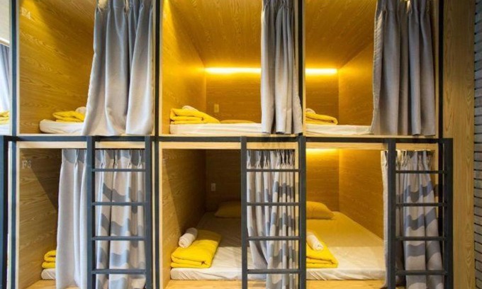 Bur Dubai Hostel | Dubai POD Capsule Hostel Near Sharaf DG & Burjuman Metro Station