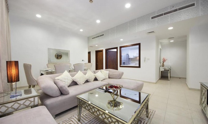 Downtown Dubai Apartment | Elegant 2 Bedroom Apt in Executive Tower K, Business Bay