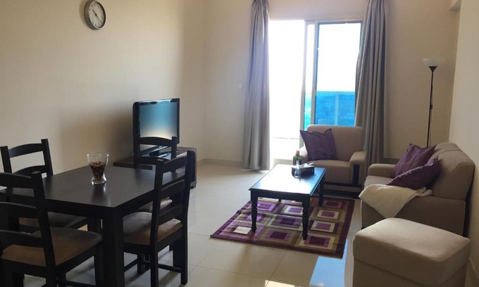 Dubai Sports City Apartment | Espace Holiday Homes - Elite 4, Sports City