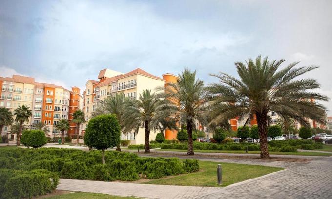 Discovery Gardens Hostel | Expo Stay