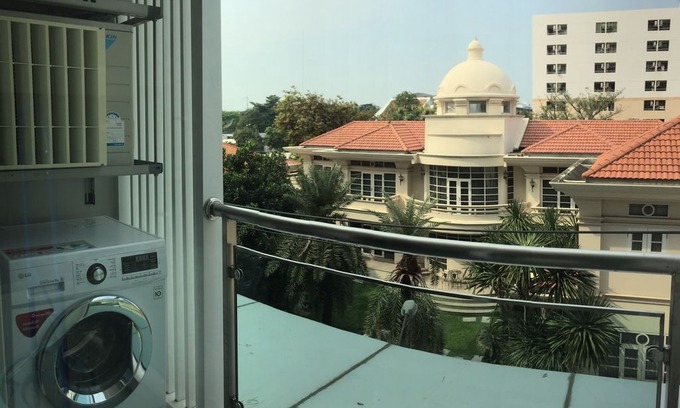Bang Chak Apartment | Gfeel 1BR, BTS Sukhumvit, wifi, pool,gym