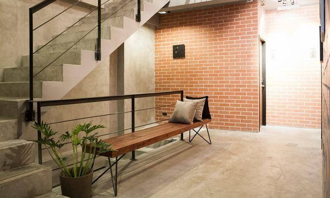 Thanon Phetchaburi Hostel | Hostel ∙ 8 guests