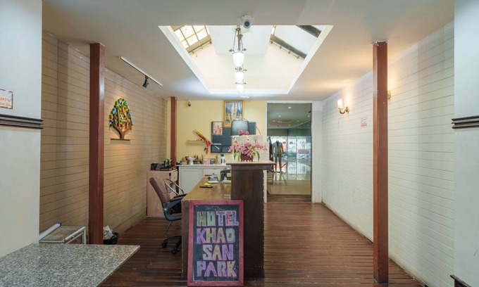 Talat Yot Hotel | Hotel ∙ 8 guests