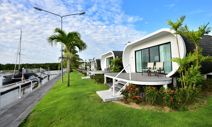 Nuea Khlong Hotel | Krabi Boat Lagoon Resort