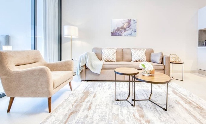 Business Bay Apartment | Lavish 1BR with Concierge and Luxurious Amenities