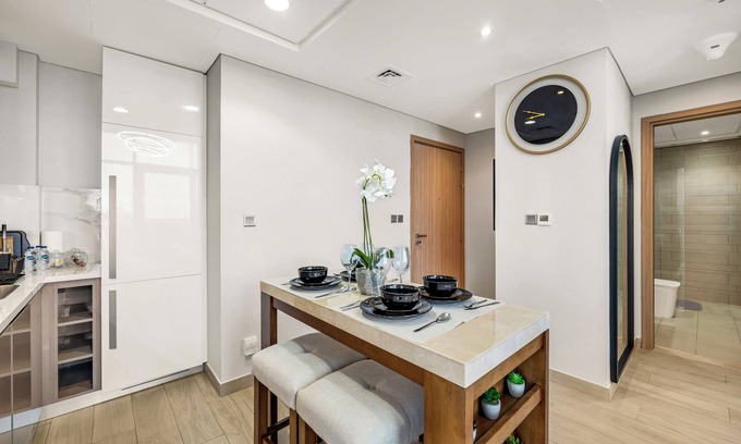 Nad Al Sheba Apartment | Luxury Apartments in Meydan
