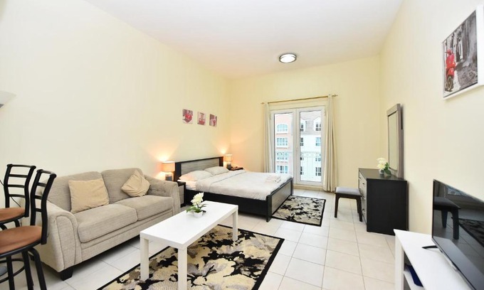 Discovery Gardens Apartment | Luxury Escapes - Budget Studio with Garden Views near Metro - MED64 DG