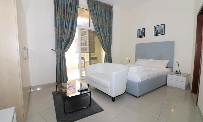 Dubai Apartment | Madison Residence Studio near Al Barari 138