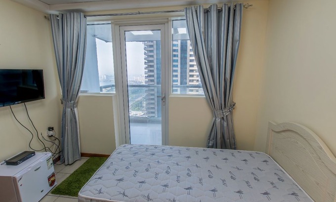 Dubai Media City Apartment | Medium Room With Balcony For Rent in Dubai Marina For One Man