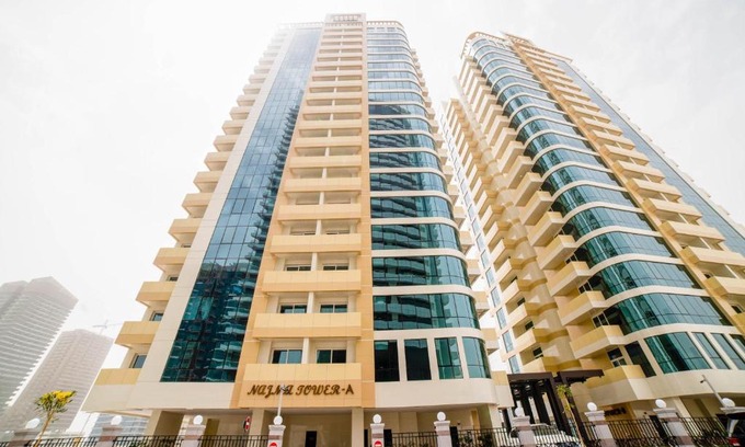 Dubai Sports City House | OYO 558 Home Najma tower 2br