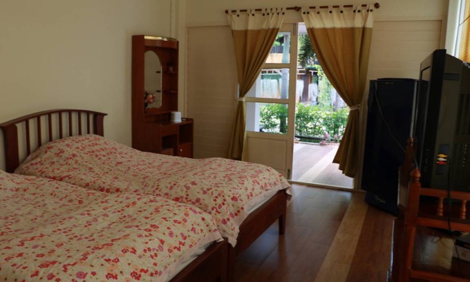 Thap Sakae Resort | Private room ∙ 2 guests