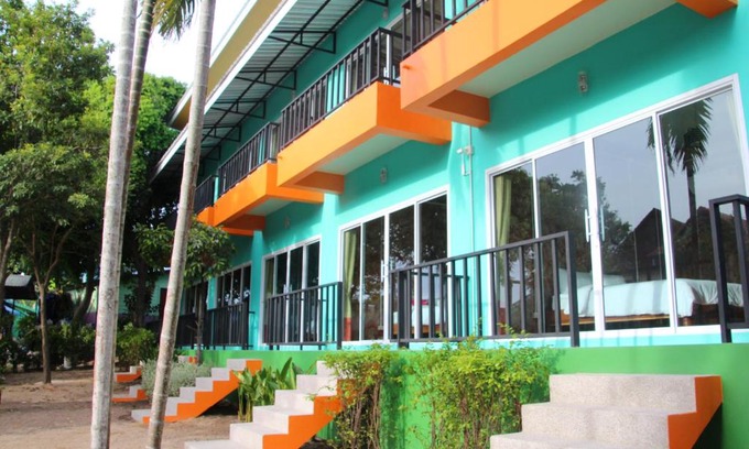 Bophut Hostel | Samui Poshtel