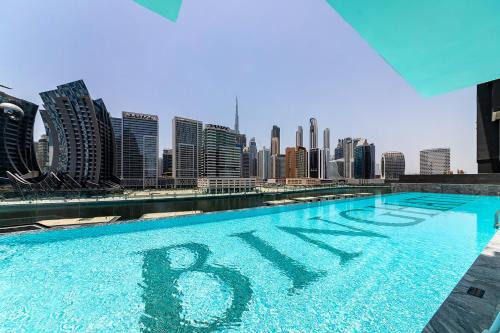 Business Bay Apartment | Sophisticated Binghatti Canal