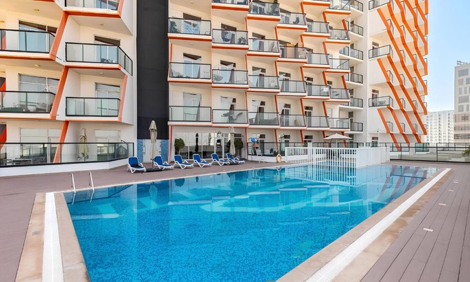Jadaf Apartment | Spacious 2 Bed in Binghatti Gateway