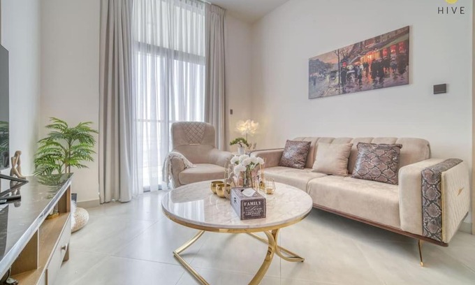 Jadaf Apartment | Stunning 2 Bedroom Apartment in Al Jaddaf