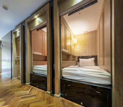 Pratunam Hostel | The poshtel Bangkok By Benya
