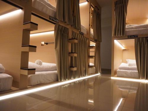 Thapae Hostel | Trybe Capsule Hostel Chiang Mai