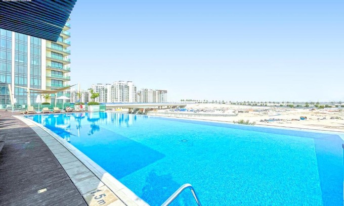 Dubai Apartment | Waterfront Living & Minutes to BurjK & Dubai Mall - 605