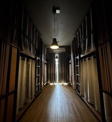 Pratunam Hostel | Yaksa Private