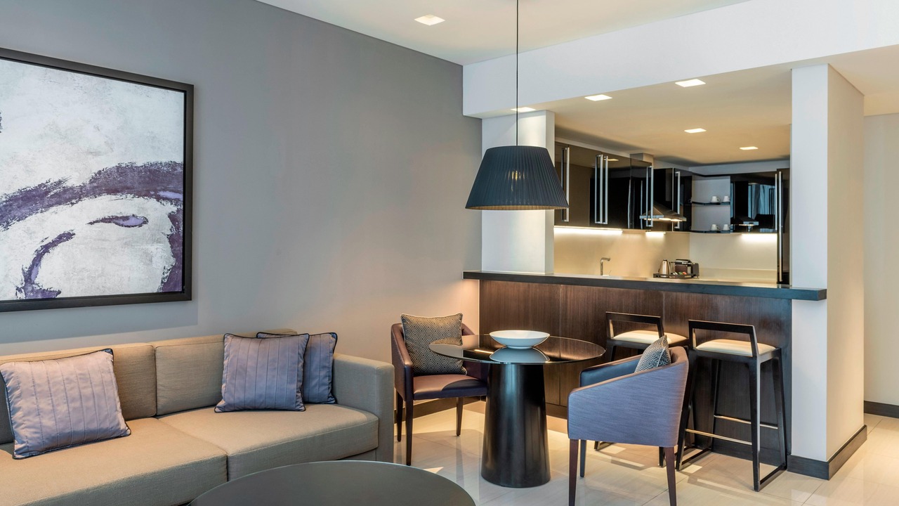 Photo of Livingroom in Trade Center