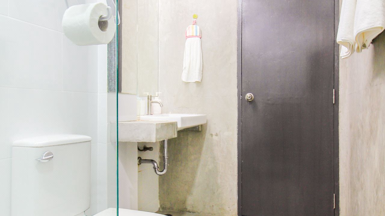 Photo of Bathroom in Phra Khanong