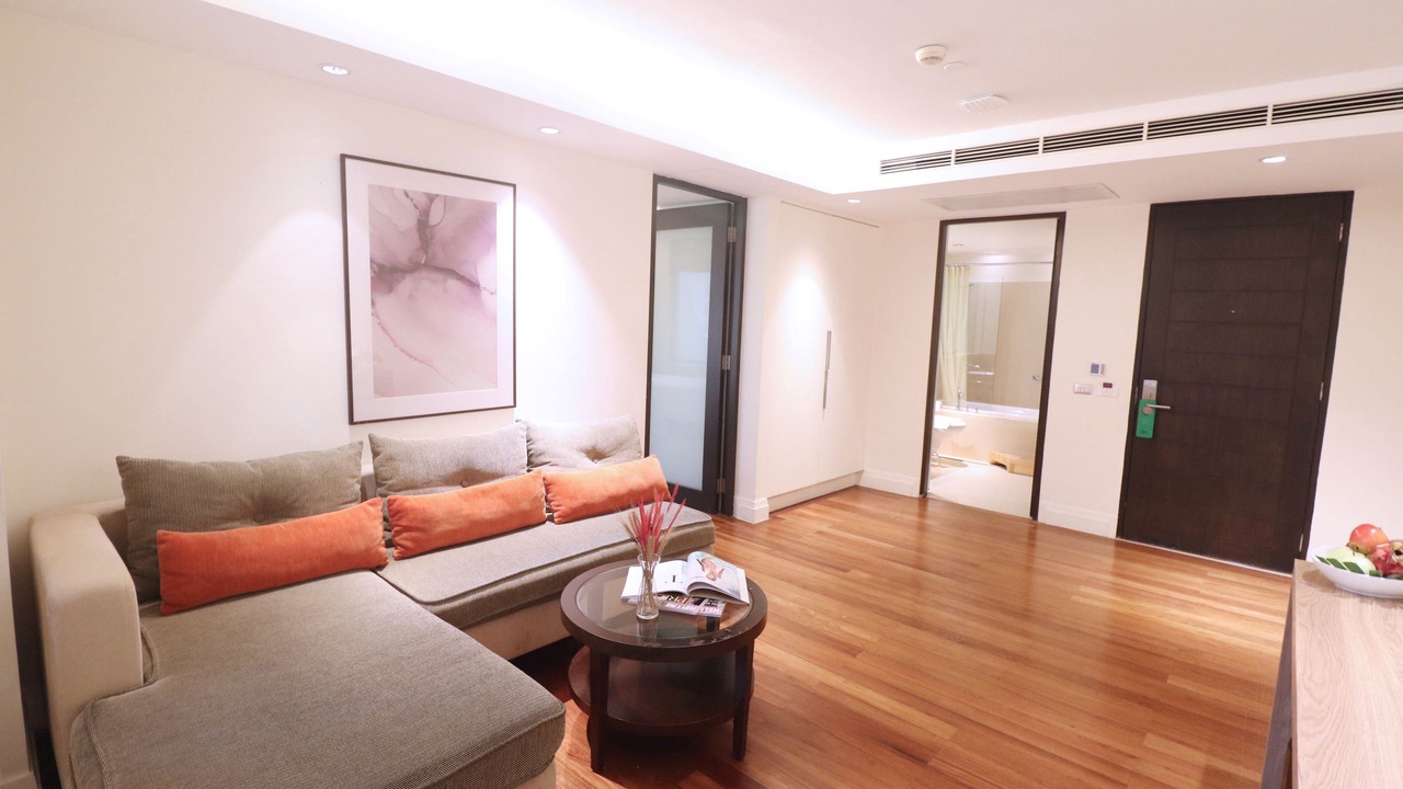 Photo of Livingroom in Embassy District