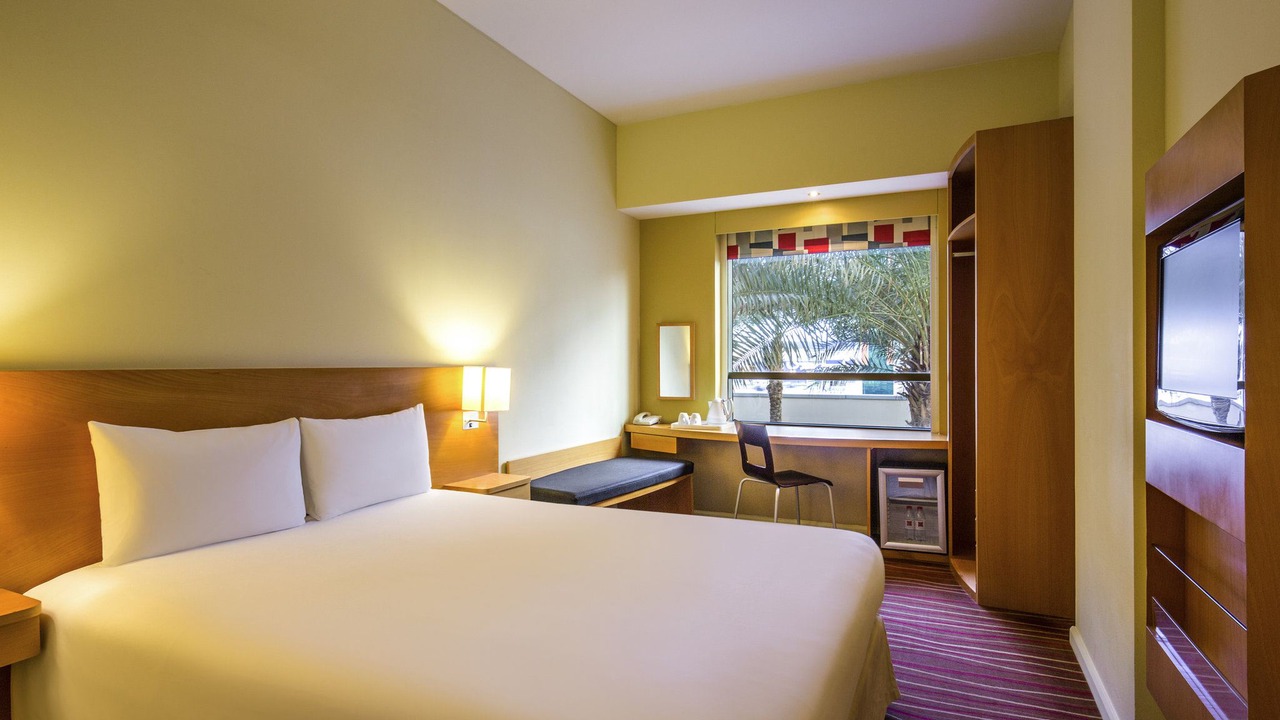 Photo of Bedroom in Al Barsha 1