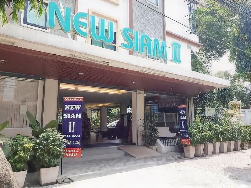 Photo of Buildings in Chana Songkhram