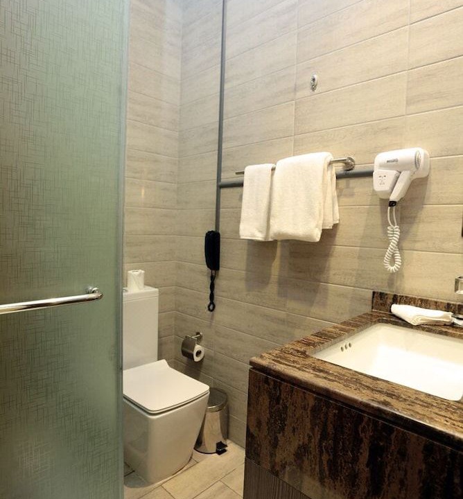 Photo of Bathroom in Jadaf
