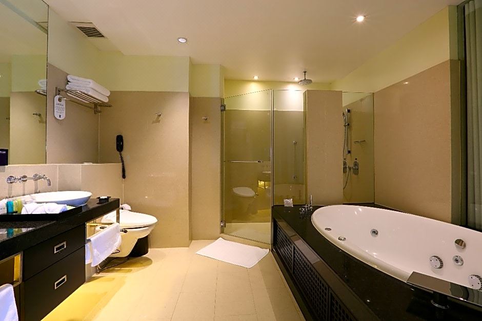 Photo of Bathroom in Embassy District