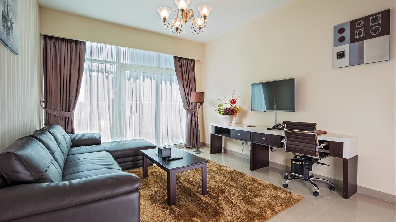Photo of Livingroom in Trade Center