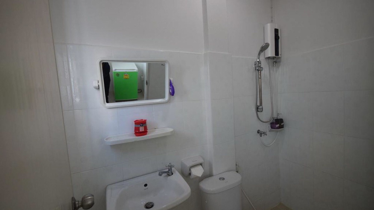 Photo of Bathroom in Phunphin