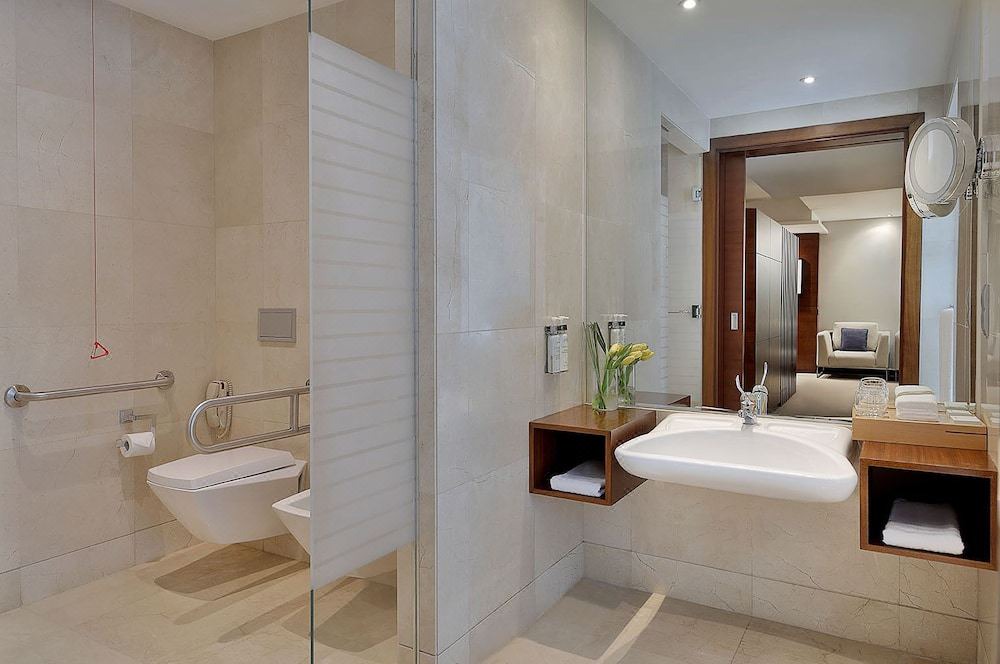 Photo of Bathroom in Trade Center