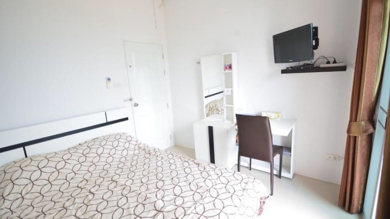 Photo of Bedroom in Phunphin