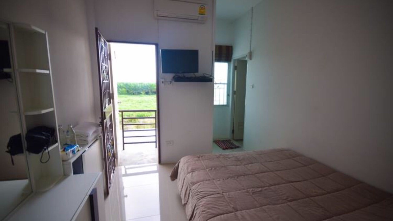Photo of Bedroom in Phunphin