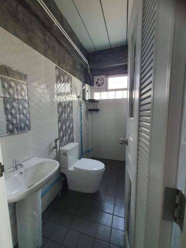 Photo of Bathroom in Phrao
